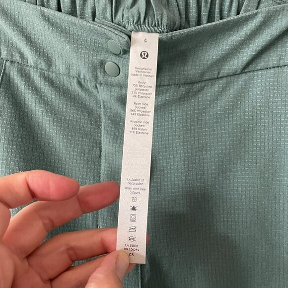 Lululemon 2021 Ventlight Cargo Mid Rise Crop 26" Pants Tidewater Teal Green 4 - Picture 10 of 11